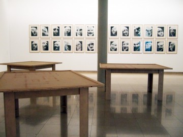 Thomas SCHUTTE,<em> Four tables,</em> 1996